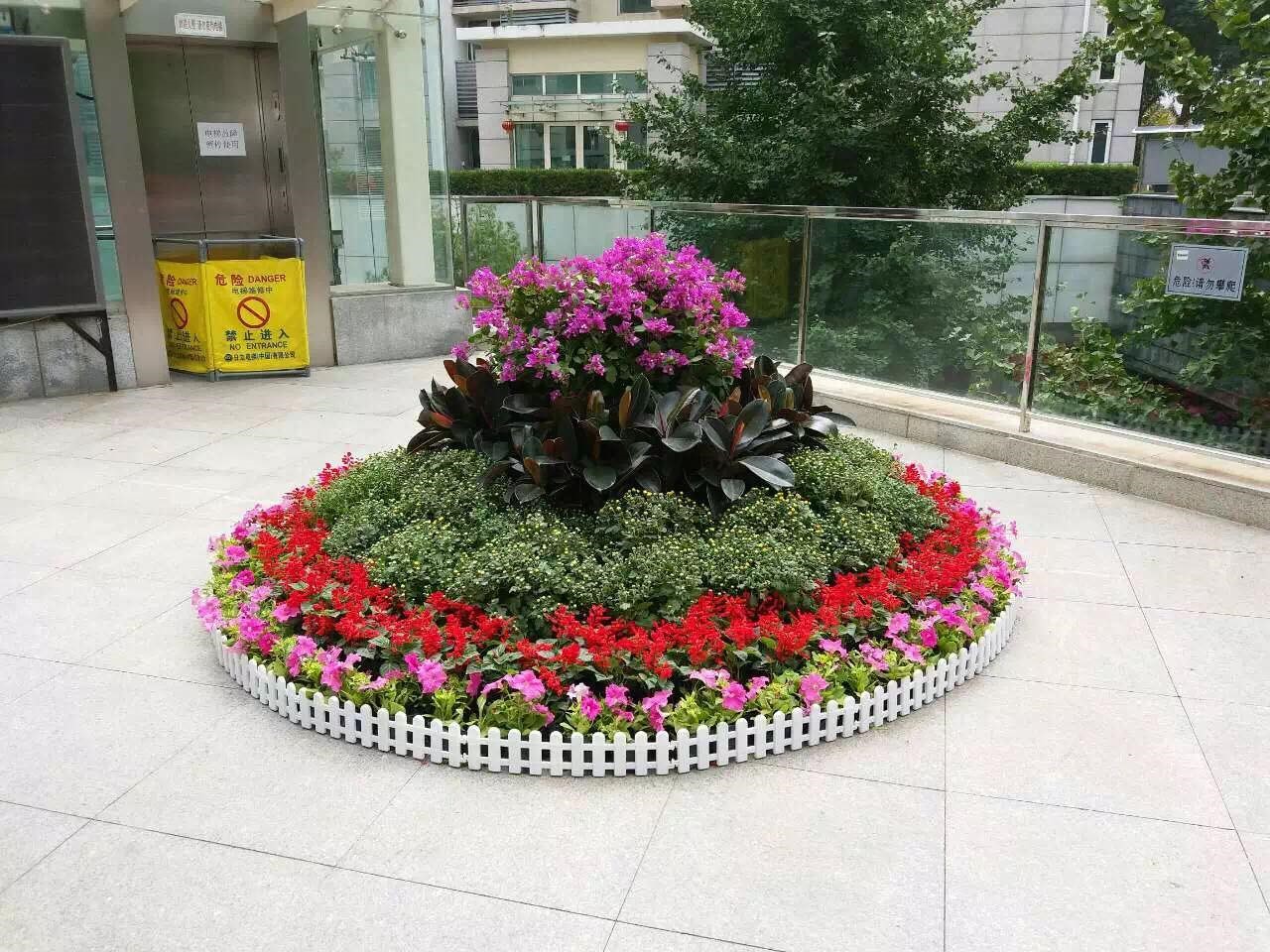 圆形花坛