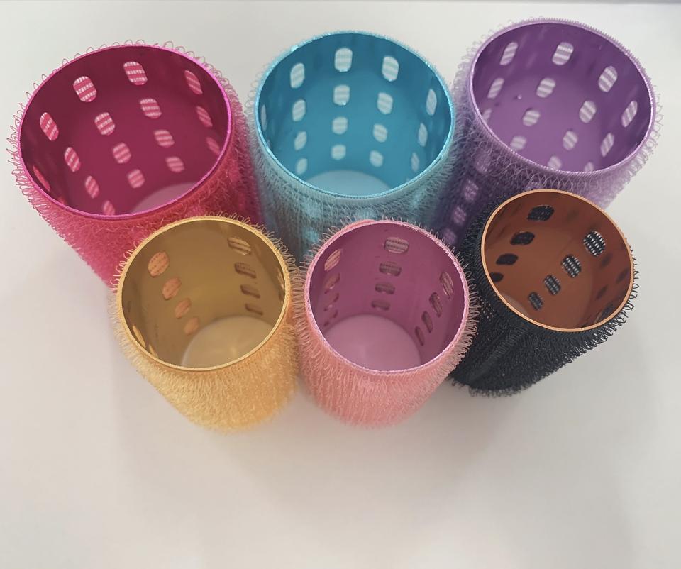 Colored Alu. core hair roller
