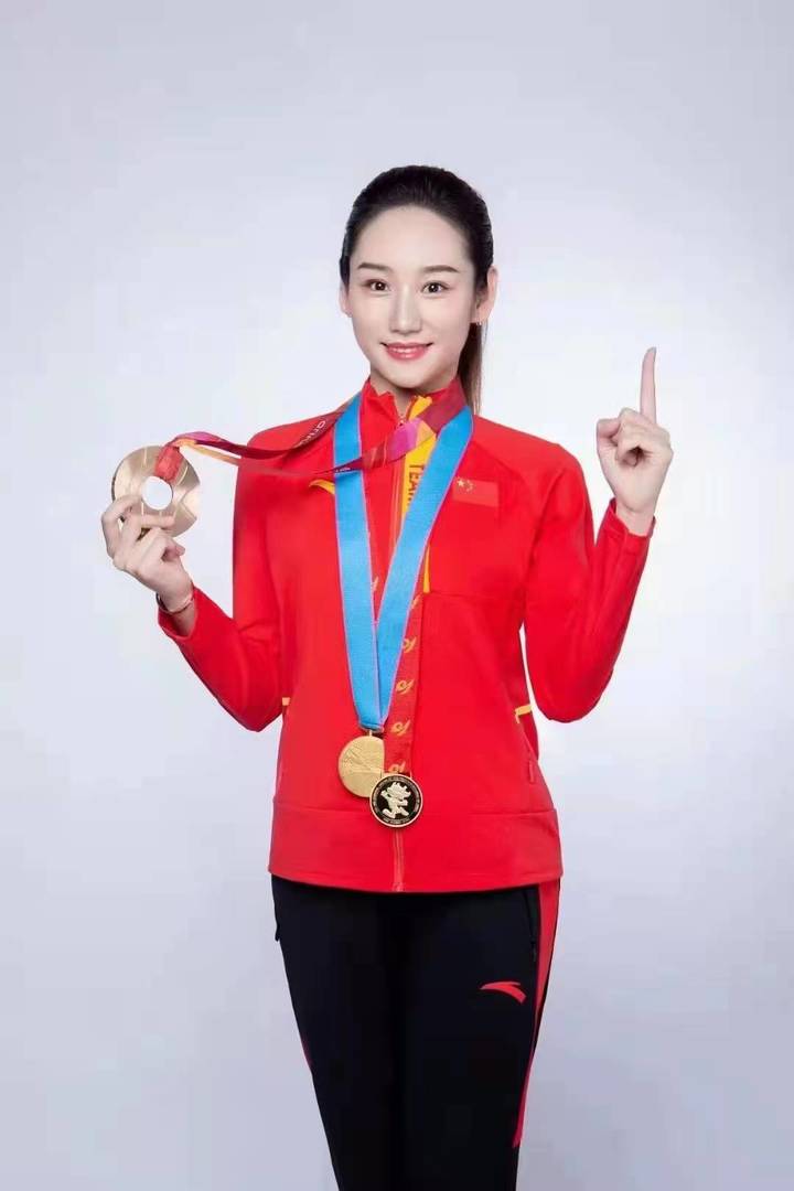 艺术体操世界冠军朱丹代言