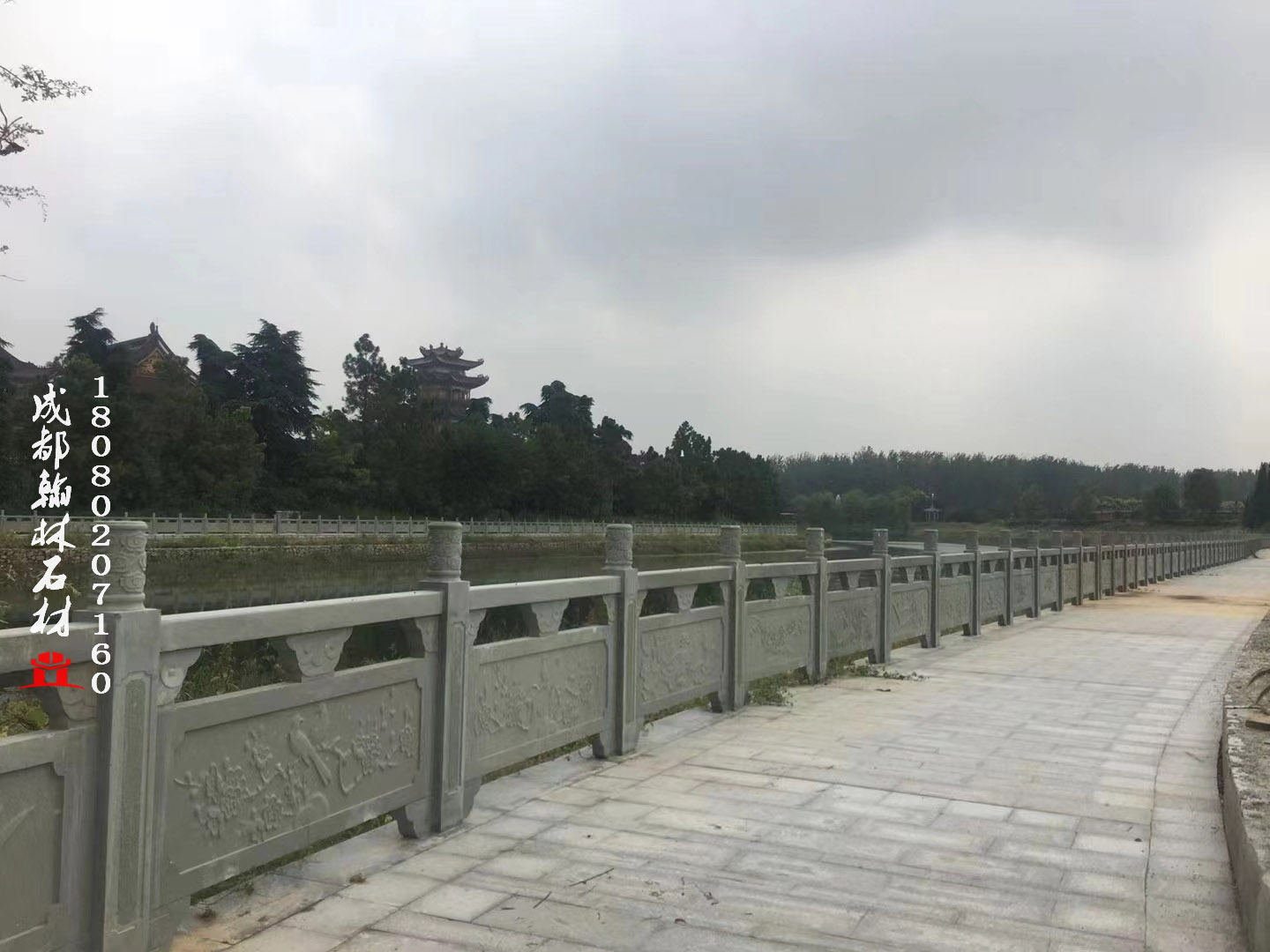四川河道青石浮雕欄桿